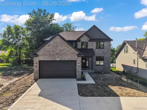 34575 Jefferson Ave, Harrison, MI 48045