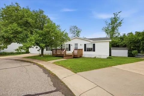Other - 2500 Mann Lot 332 Rd, Independence, MI 48346 photo 2 of 24