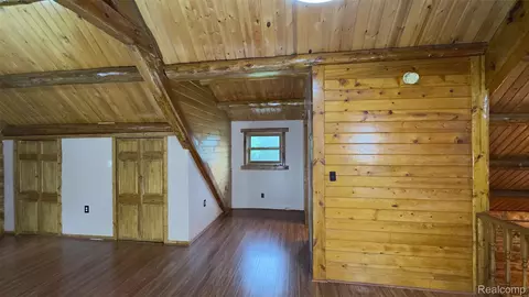 Entry Way - 2608 E Sutton Rd, Metamora, MI 48455 photo 9 of 11