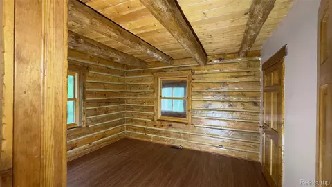 Bedroom - 2608 E Sutton Rd, Metamora, MI 48455 photo 3 of 4