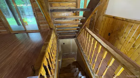 Entry Way - 2608 E Sutton Rd, Metamora, MI 48455 photo 10 of 11