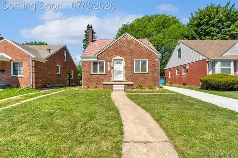 10013 Warwick St, Detroit, MI 48228