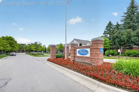 23104 Chesapeake Cir, Commerce, MI 48390