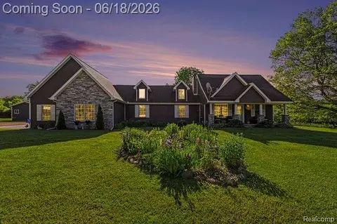 5793 Maple Grove Rd, Dayton, MI 48760