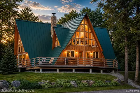 18113 Kortio Lake Rd, L'anse, MI 49946