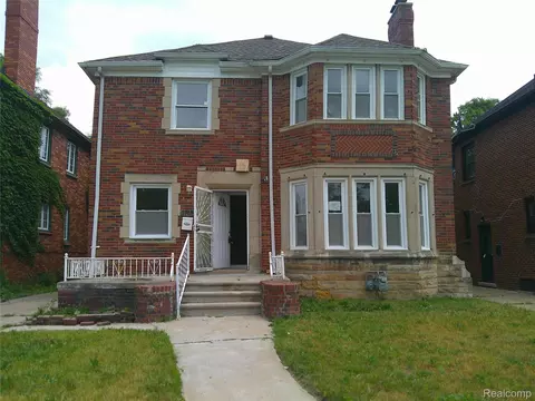 17158 Santa Barbara Dr, Detroit, MI 48221