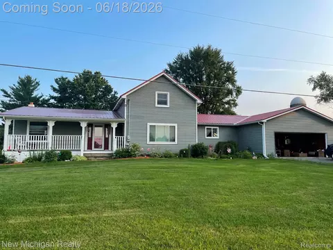 7415 W Farrand Rd, Clio, MI 48420