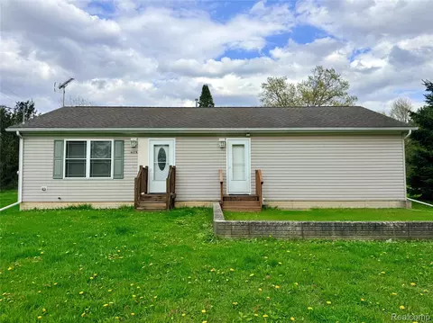 6378 11th St, Otter Lake, MI 48464