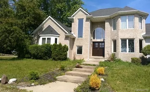 561 S Elba Rd, Elba, MI 48446