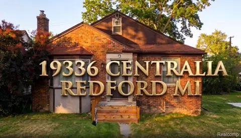 19336 Centralia, Redford, MI 48240