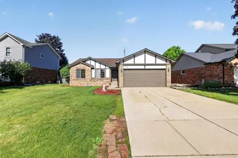 43325 Nebel Trl, Clinton Township, MI 48038