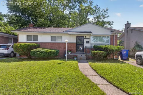 21326 Ithaca Ave, Royal Oak, MI 48220
