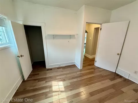 Bedroom - 865 Grant Ave, Clawson, MI 48017 photo 2 of 10