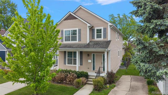 215 La Plaza Ct, Royal Oak, MI 48073