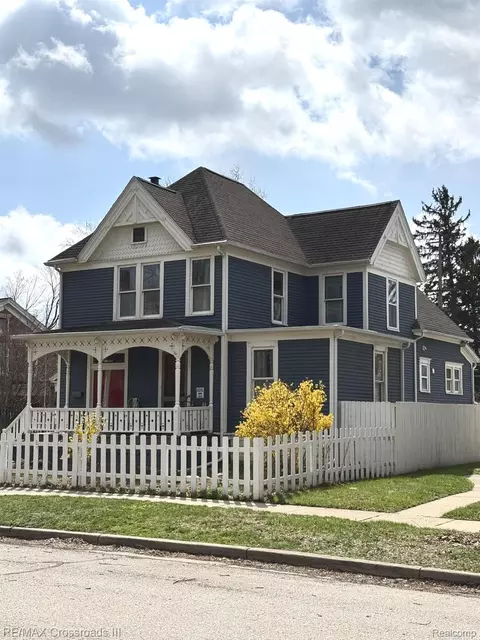 211 Woodward St, Ypsilanti, MI 48197