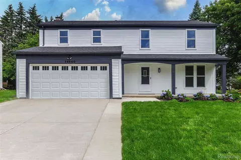 34640 Princeton St, Farmington Hills, MI 48331
