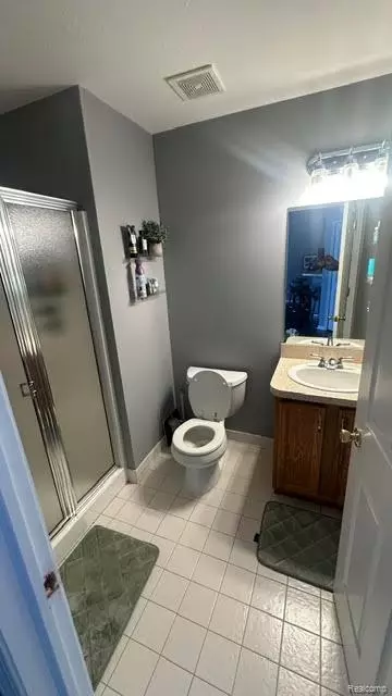 Other - 32400 Gateway Dr #3, Romulus, MI 48174 photo 4 of 9