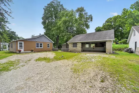 Exterior - 501 Kaiser Rd, Unadilla, MI 48137 photo 6 of 6