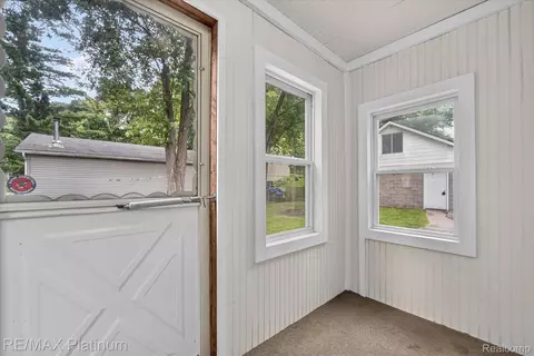 Exterior - 501 Kaiser Rd, Unadilla, MI 48137 photo 4 of 6