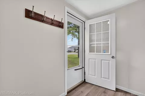Entry Way - 501 Kaiser Rd, Unadilla, MI 48137 photo 1 of 3