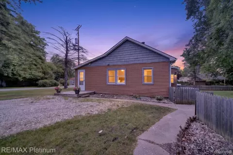 501 Kaiser Rd, Unadilla, MI 48137