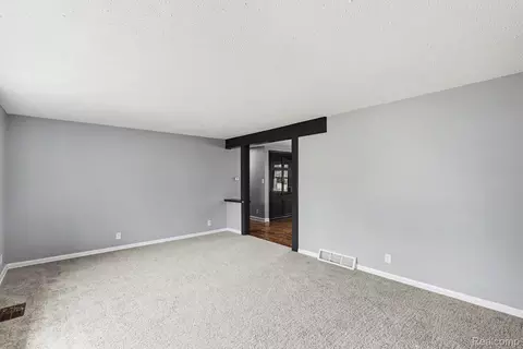 Living - 1260 Gilbert St, Flint, MI 48532 photo 1 of 4