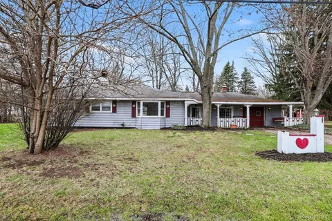 Other - 1260 Gilbert St, Flint, MI 48532 photo 2 of 8