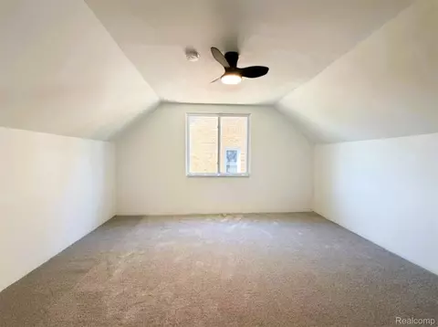 Bedroom - 8573 E Outer Dr, Detroit, MI 48213 photo 8 of 8