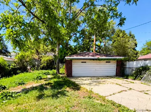 Exterior - 8573 E Outer Dr, Detroit, MI 48213 photo 9 of 10