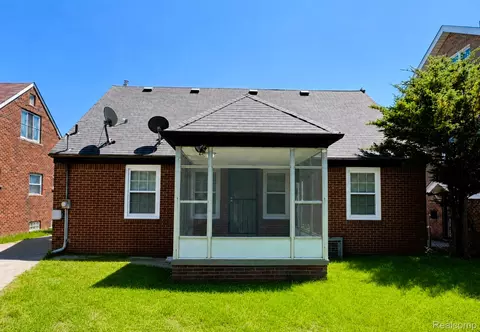 Exterior - 8573 E Outer Dr, Detroit, MI 48213 photo 5 of 10