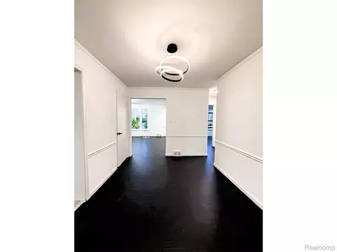 Entry Way - 8573 E Outer Dr, Detroit, MI 48213 photo 2 of 2