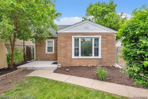 1660 N Sheldon Rd, Canton, MI 48187