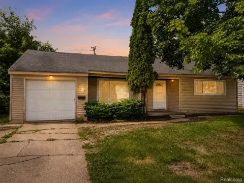 585 Olds St, Ypsilanti, MI 48198