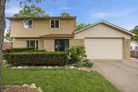 2850 Elmwood Ave, Ann Arbor, MI 48104