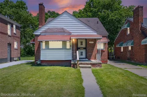 20214 Greeley St, Highland Park, MI 48203