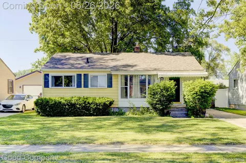 32032 Parkwood St, Westland, MI 48186