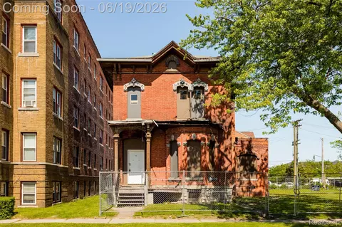 3644 Lincoln St, Detroit, MI 48208