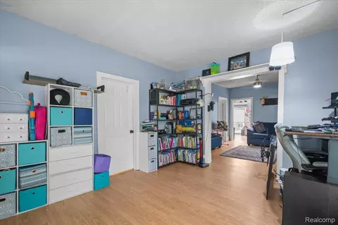 Entry Way - 236 Lynn St, Flushing, MI 48433 photo 1 of 1