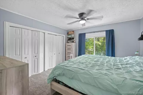 Bedroom - 236 Lynn St, Flushing, MI 48433 photo 3 of 7