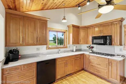 Kitchen - 3585 Clark Rd, Dewitt, MI 48808 photo 1 of 2