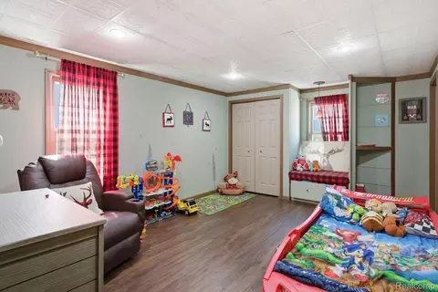 Bedroom - 14104 Carleton West Rd, Exeter, MI 48117 photo 1 of 5