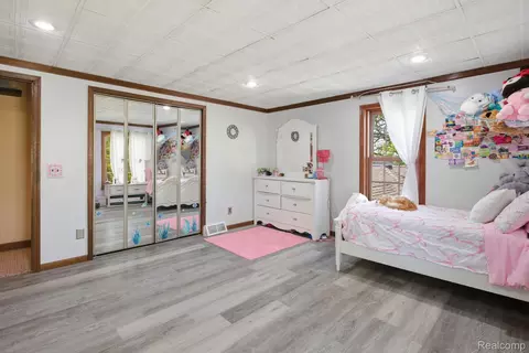 Bedroom - 14104 Carleton West Rd, Exeter, MI 48117 photo 5 of 5