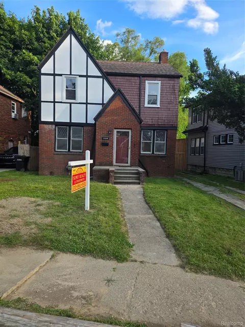 17338 Cooley St, Detroit, MI 48219
