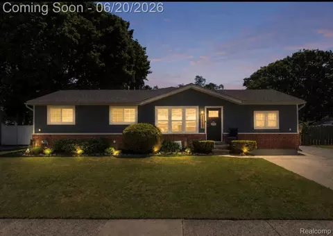20322 Melvin St, Livonia, MI 48152