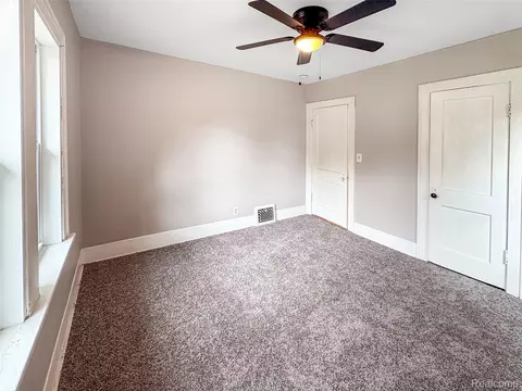 Bedroom - 1114 Christopher St, Flint, MI 48503 photo 4 of 4