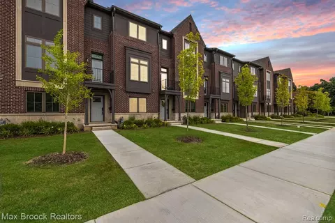 382 Notre Dame St, Grosse Pointe, MI 48230