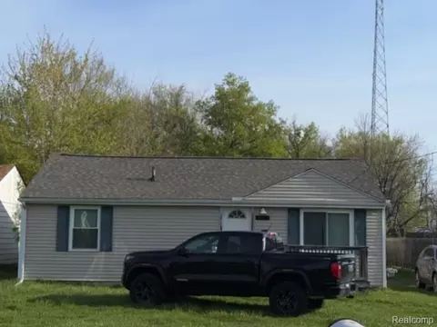 5465 Raymond Ave, Burton, MI 48509