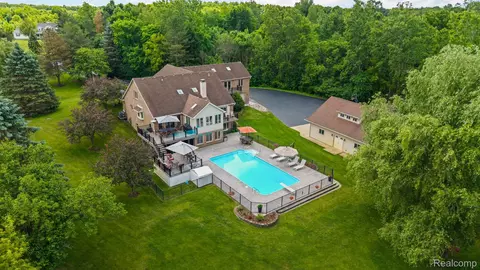 2325 7 Mile Rd, Northfield, MI 48178