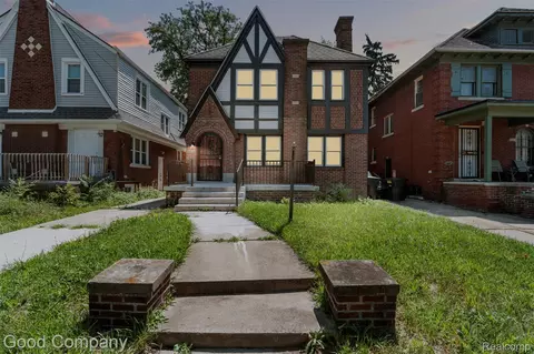 2717 Burlingame, Detroit, MI 48206