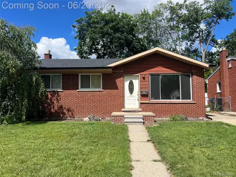 28215 Couzens Ave, Madison Heights, MI 48071